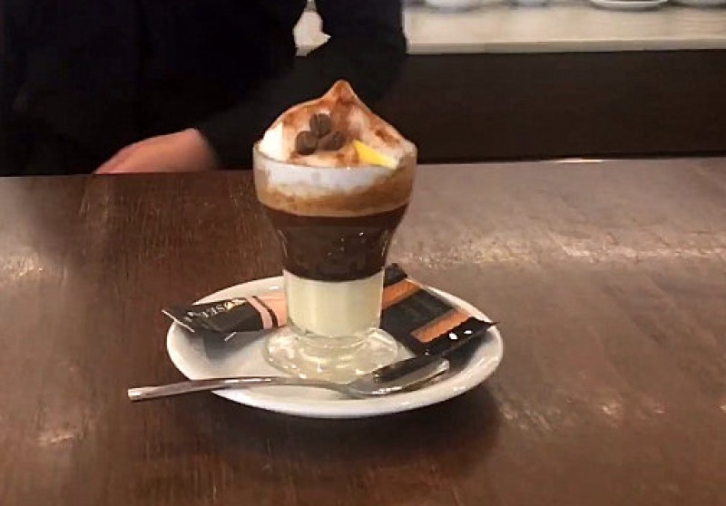 Try an Asiático coffee when visiting Cartagena and the Region of Murcia