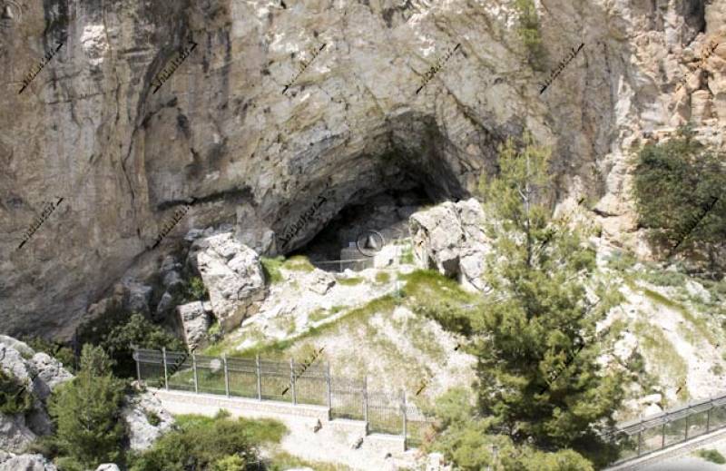 Discover the hidden natural treasures of the Almeria Caves