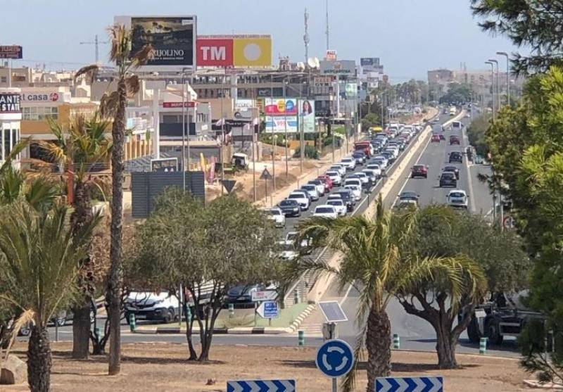 Frustration in Orihuela Costa as AP-7 toll remains while Alicante's is scrapped