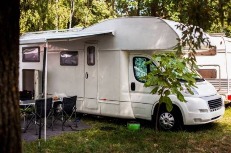 Beachside parking restrictions spark protests from campervan drivers in Alicante
