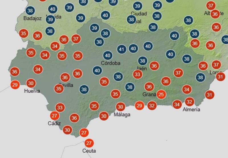 Andalucía weekend weather forecast Aug 7-10: Hot with possible storms and strong coastal winds