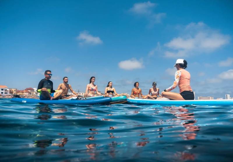 September 27 Free paddle yoga session in Los Alcázares on World Tourism Day