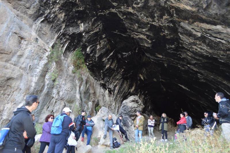 March 29 Free guided hike to trace the steps of legendary bandit Jaime El Barbudo